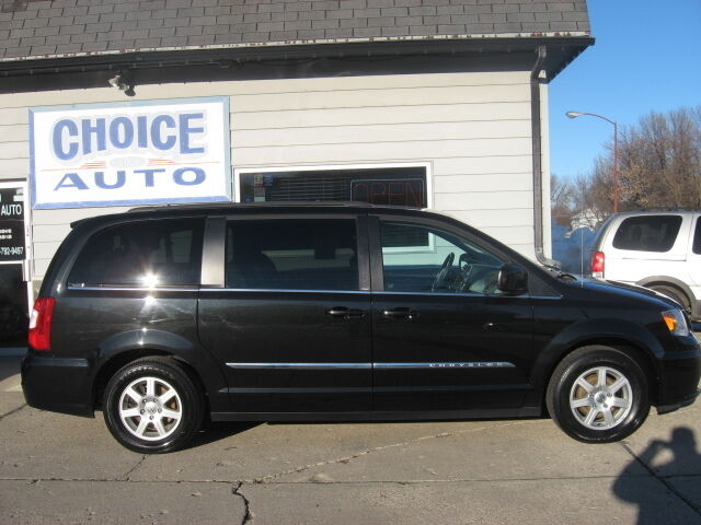 2012 Chrysler Town & Country  - Choice Auto